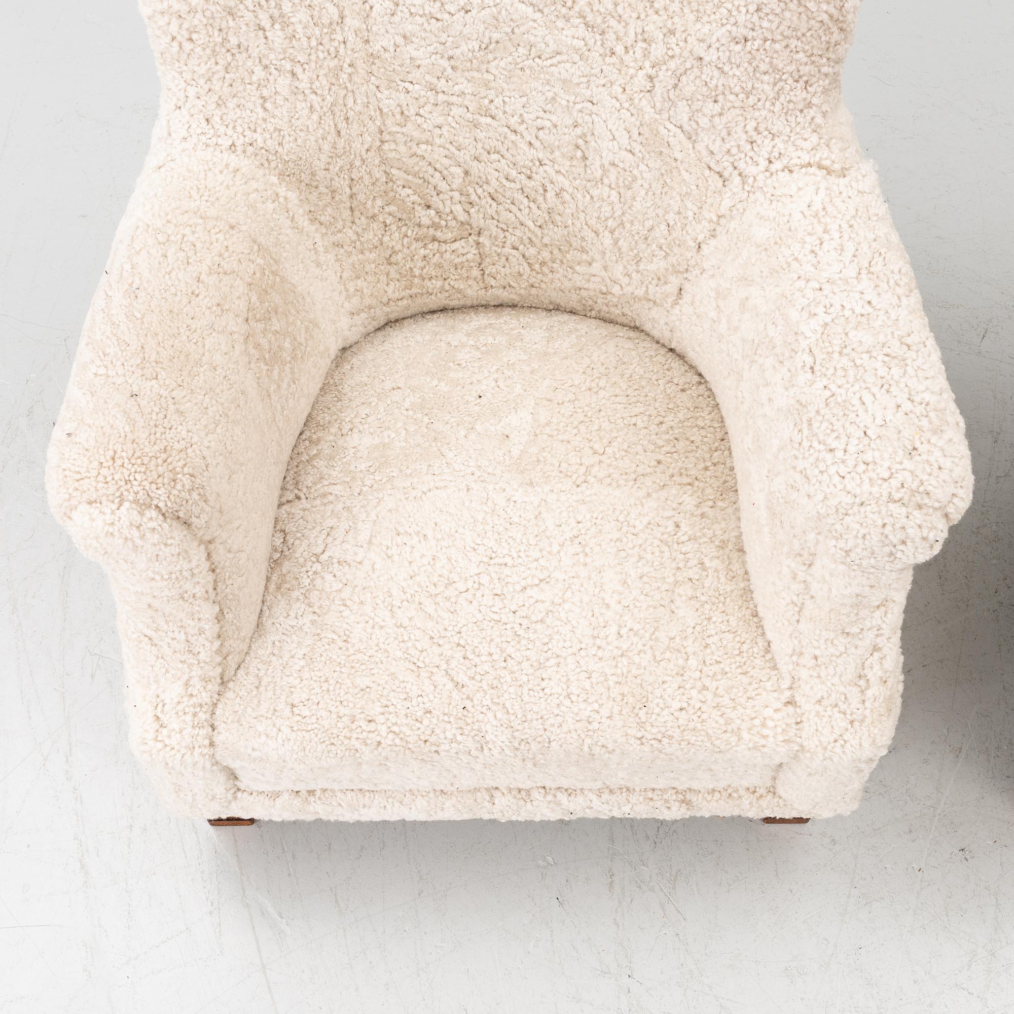 Pair of armchairs, Swedish Modern, mid-20th century.