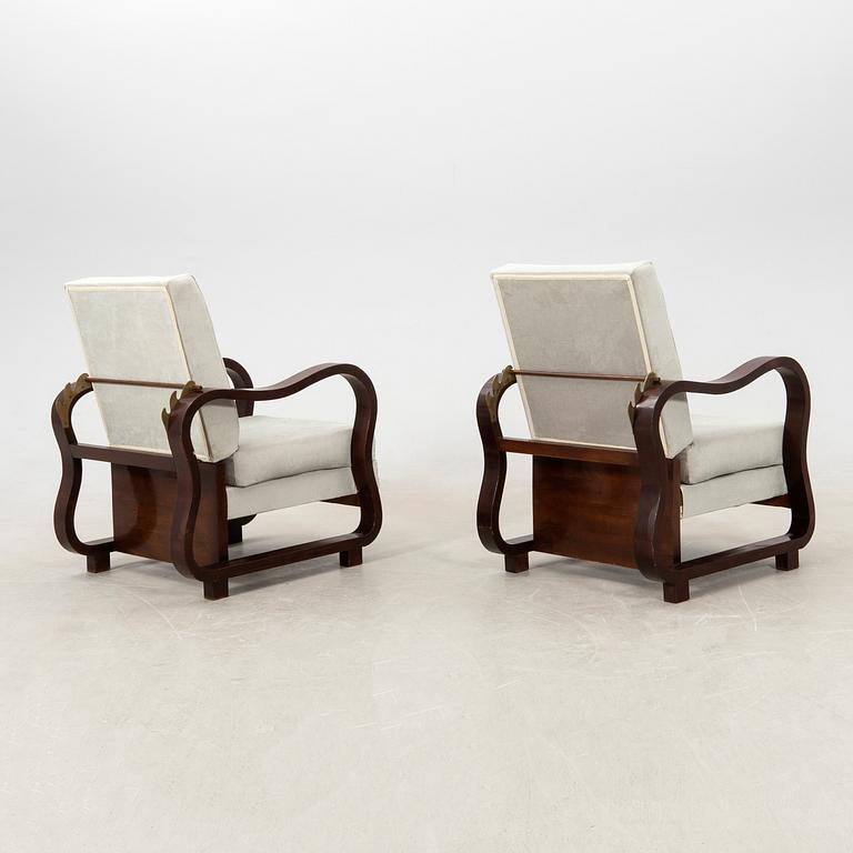 Armchairs, a pair of Art Deco from the first half of the 20th century.