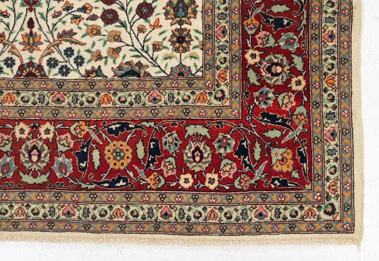 A Hereke carpet, Turkey, c. 303 x 200cm.