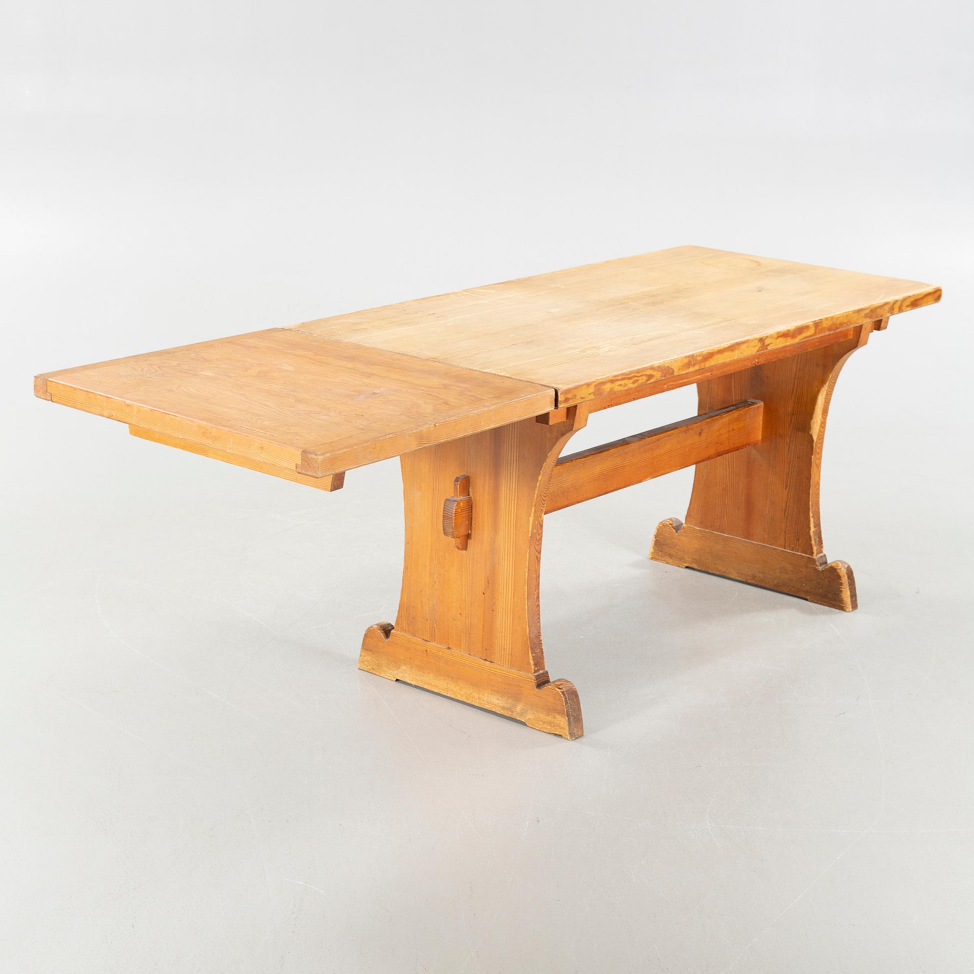 A "Lovö"-dining table for Nordiska Kompaniet,  first half of the 20th century.