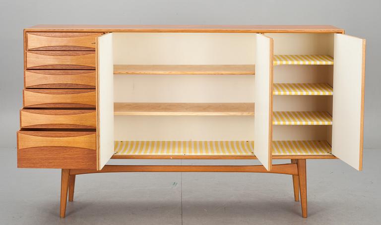 SIDEBOARD, 1960-tal.