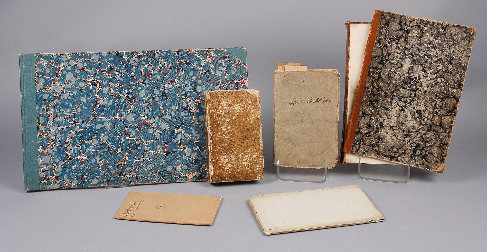 BÖCKER, 6 st, "Beskrifning på en ny konstruktion af Tackjernshammarställningar samt på tvenne Blåsmachiner;..." Stockholm 1843.