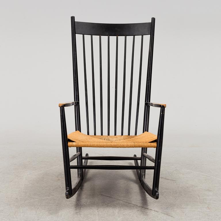 HANS WEGNER, gungstol "J16", Danmark, 1900-talets andra hälft.