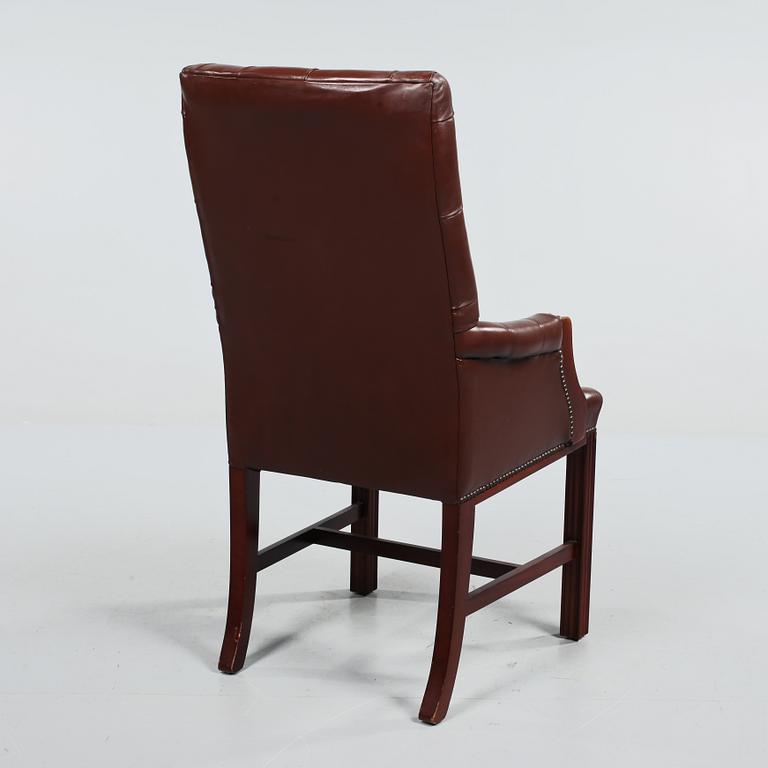 SKRIVBORDSSTOL, 1900-talets andra hälft.