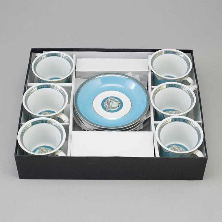 Coffee set, 6 cups with plates. "Arabesque", Versace för Rosenthal. Hight 8 cm, Diameter 9.5 cm. Plates diameter 16 cm.
