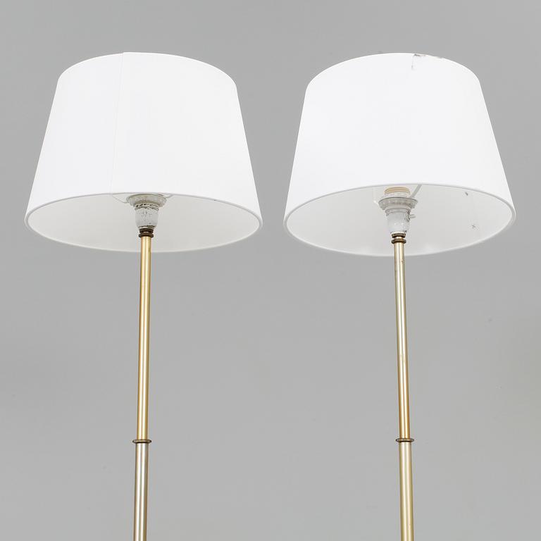 GOLVLAMPOR, ett par, 1960-tal.