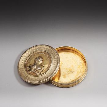 A Russian 18th century silver-gilt box, markes of Moscow 1790.
