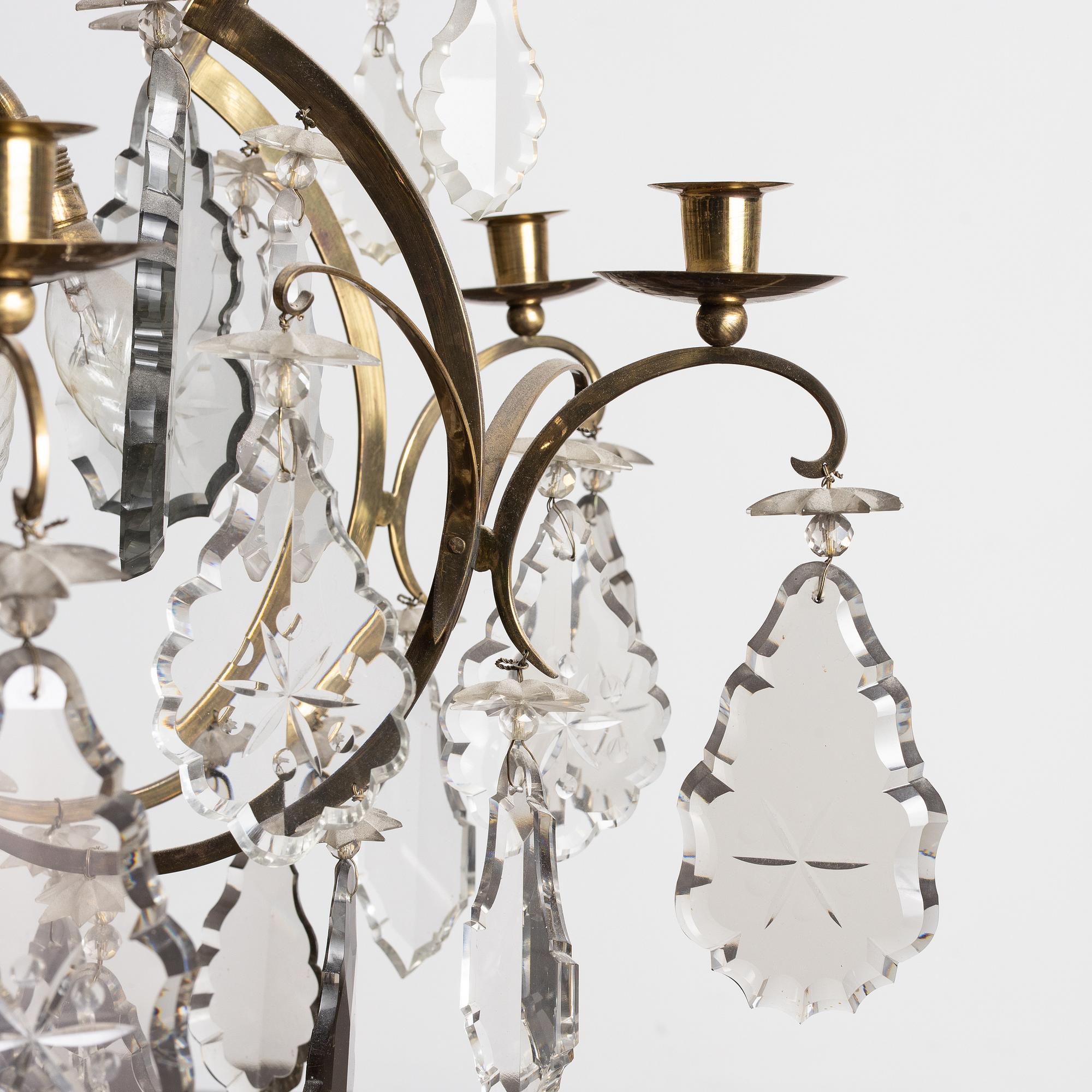 Ljuskrona, rokokostil, 1900-talets första hälft.