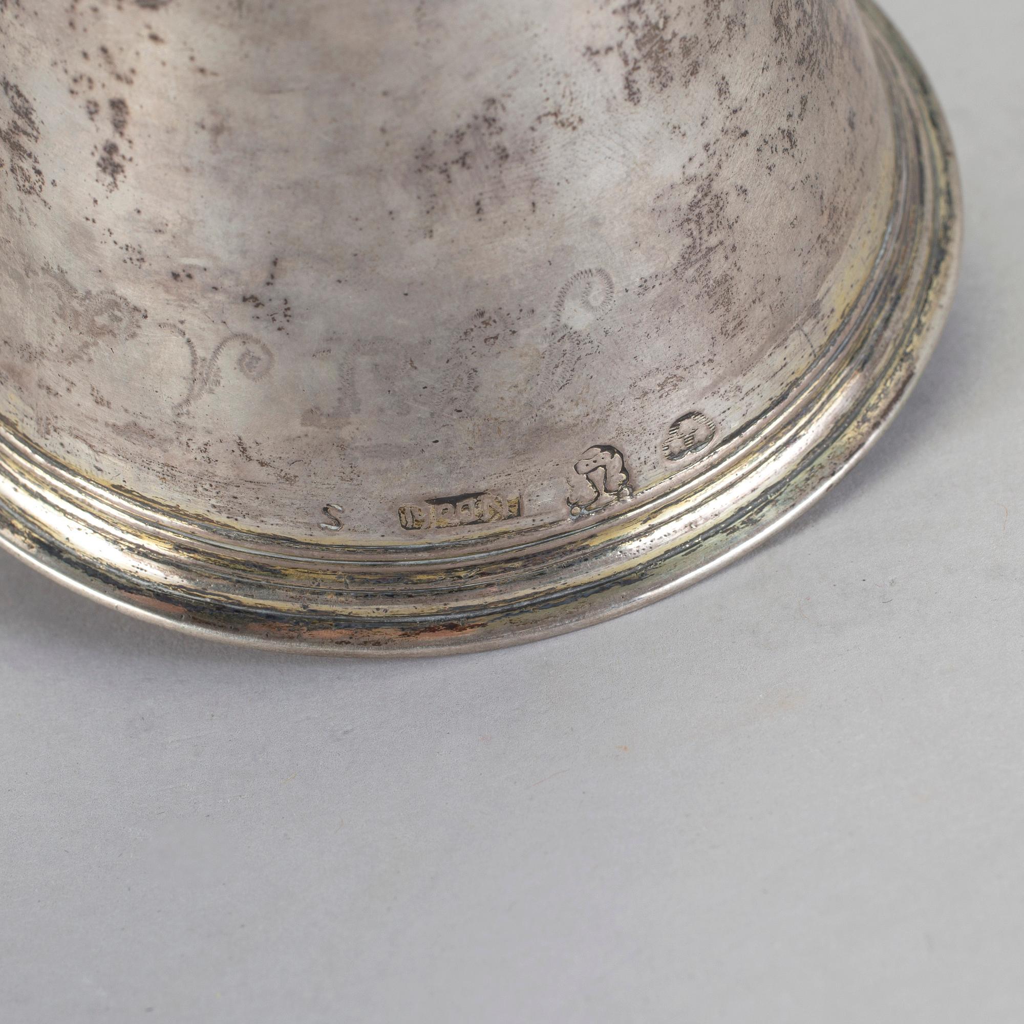 BÄGARE, silver, Nils Dahl, Linköping, 1755. Vikt 146 g.