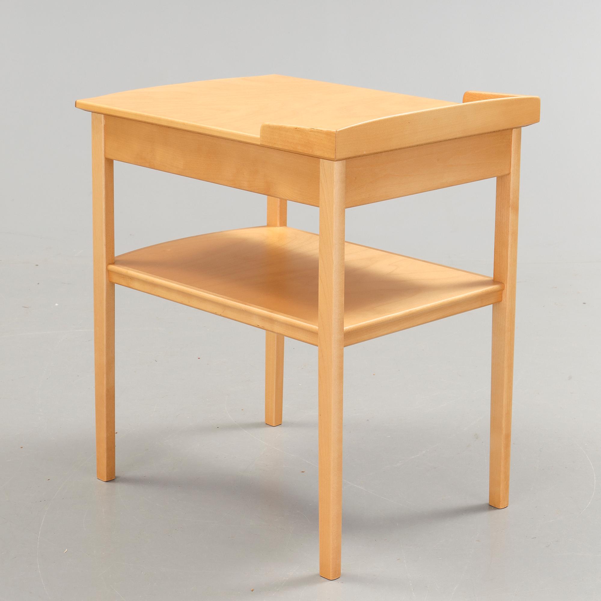 Sängbord, Birgitta, Carl Malmsten, Åfors Möbelfabrik.