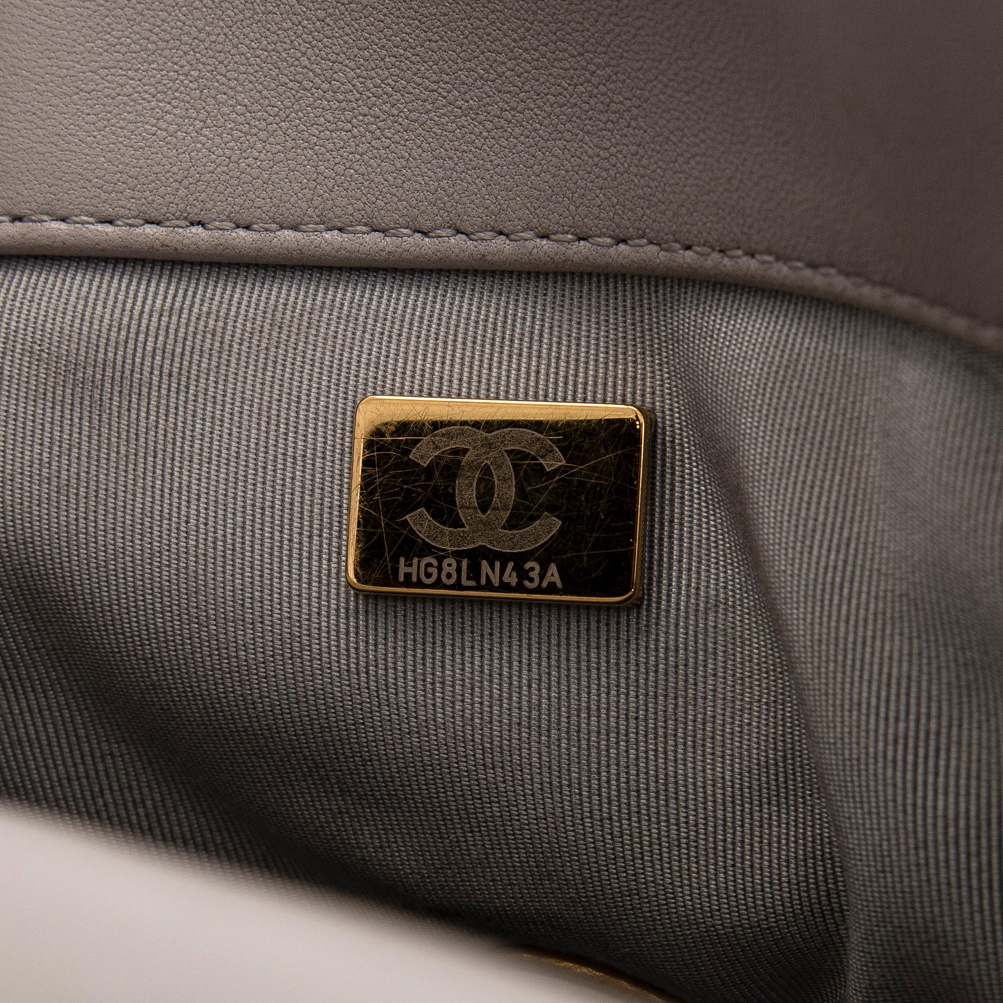 Chanel, bag, '19 Large Flap Bag'.