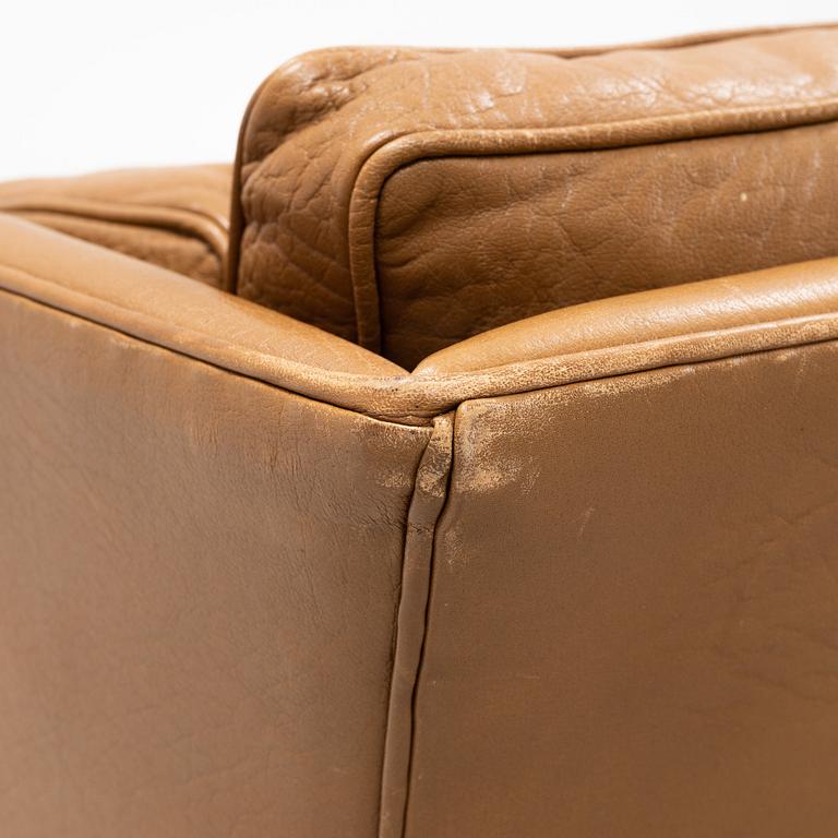 A 'Cromwell' sofa by Are Norell, end of the 20th Century.