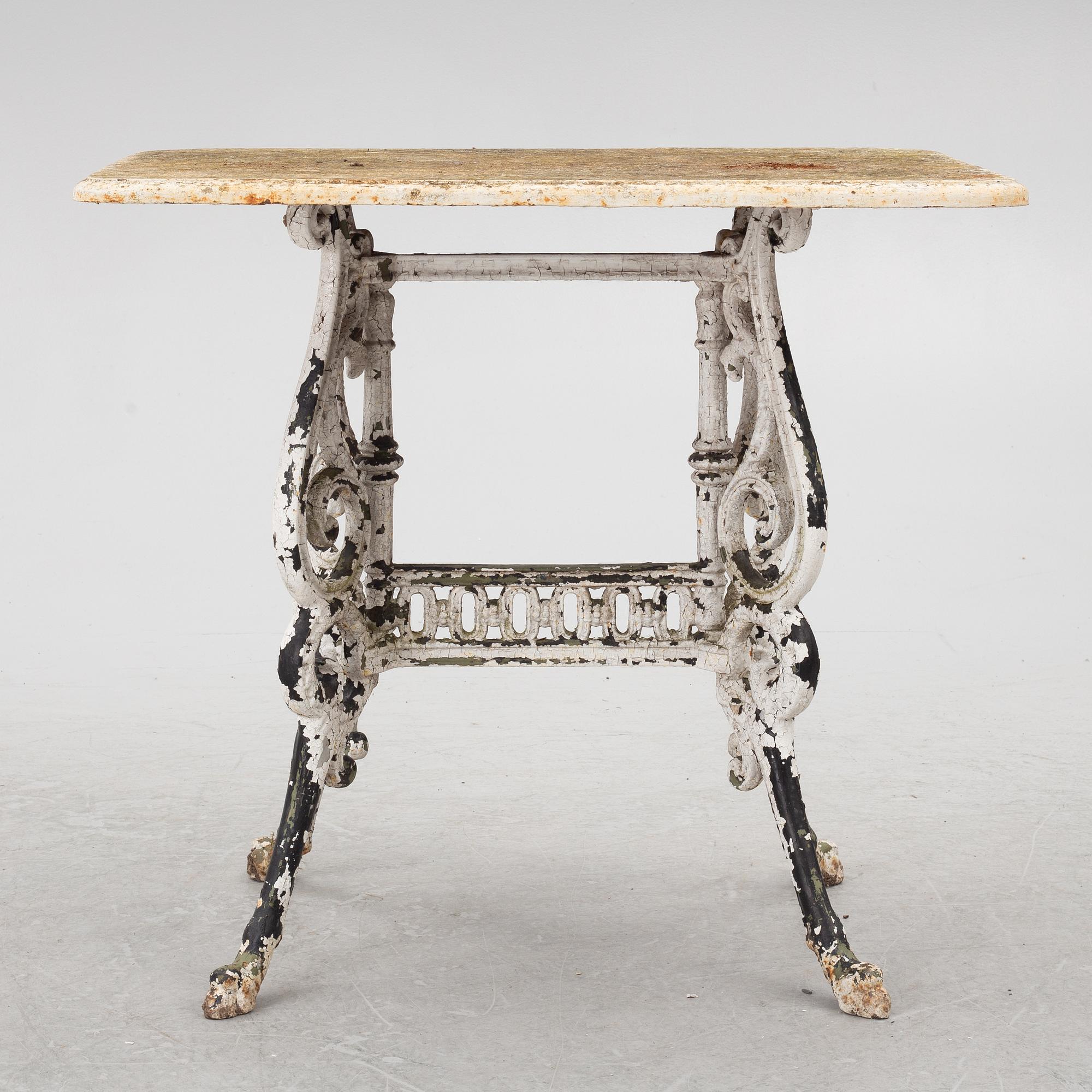 Trädgårdsbord, 1900-talets första hälft.