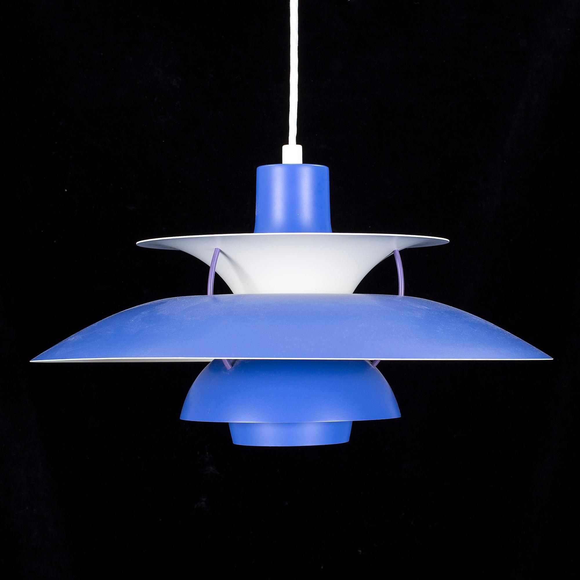 TAKLAMPA, "PH-lampa" design Poul Henningsen för Louis Poulsen, 1900-talets andra hälft.