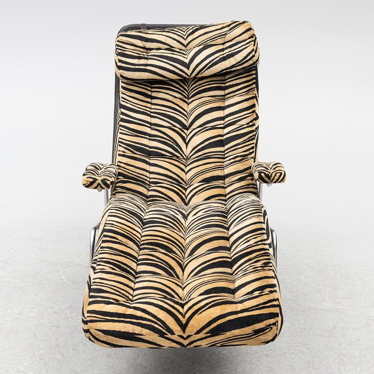 Sam Larsson, a 'Fenix' lounge chair, Dux, Sweden, 1970's/80's.