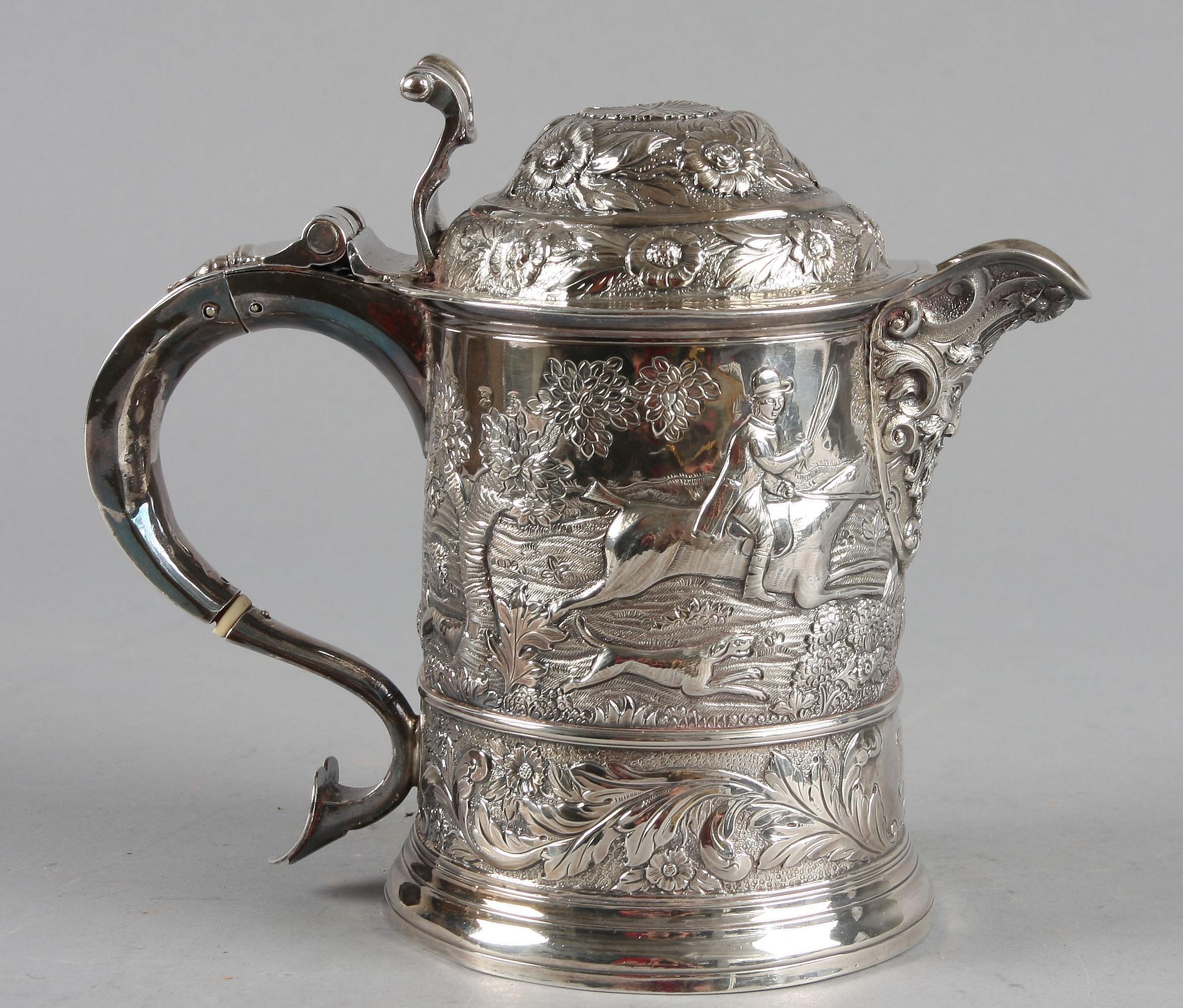 STOP, silver, otydliga stämplar, London ev Exeter, England. 1800-tal. 850 g.