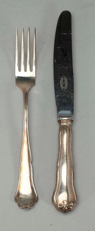 BORDSBESTICK, silver, Chippendale, 12+12
Aurankultaseppä Åbo 1960.