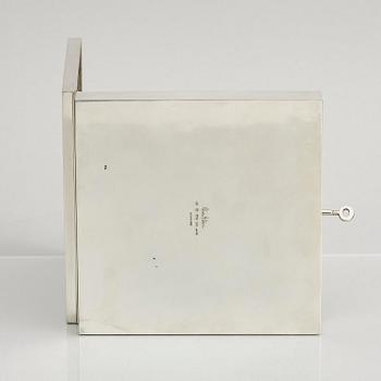 Wiwen Nilsson, a sterling silver jewellery box, 1945, Lund, Sweden.