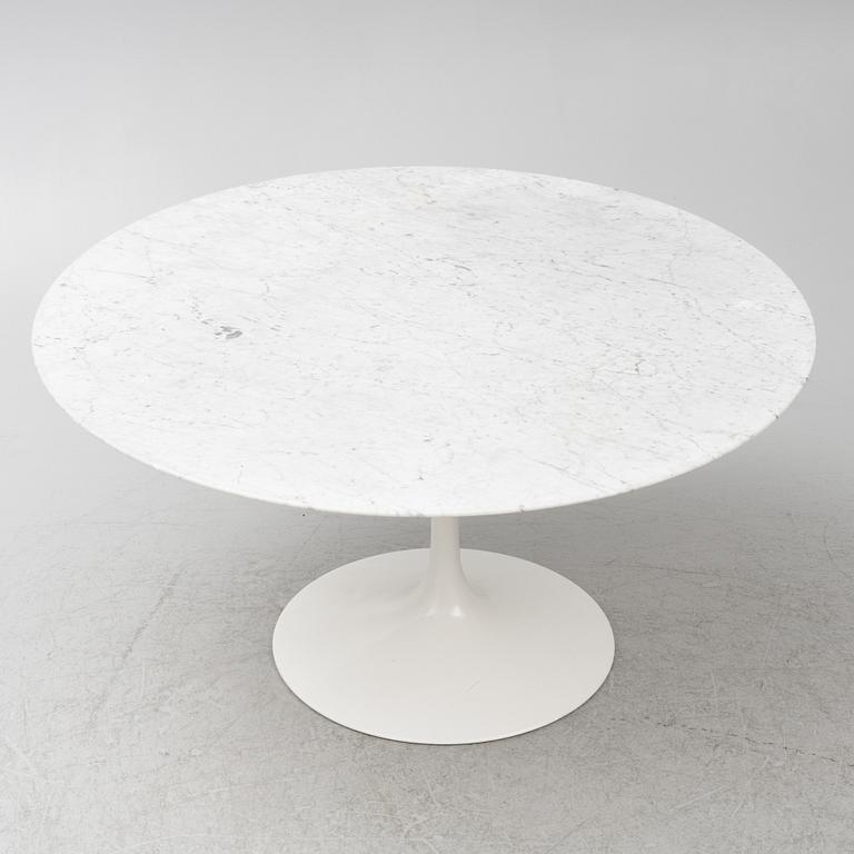 Eero Saarinen, bord "Tulip", Knoll International, 1900-talets andra hälft.