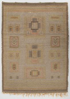 A 1930's Finnish long pile rug. Ca 152x110 cm.