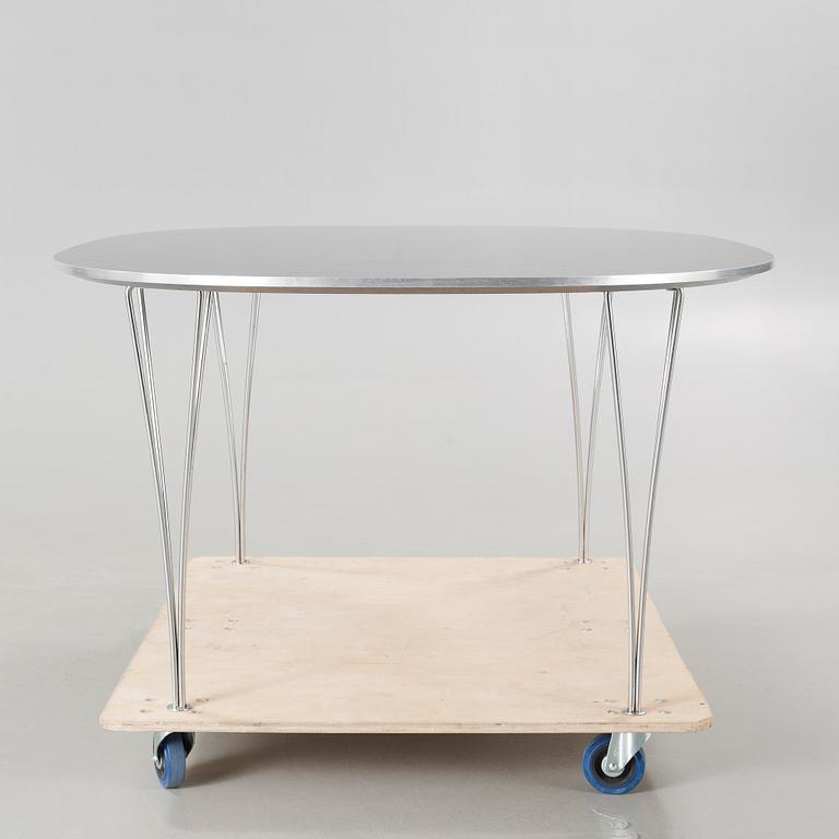 A "Superellipse" table, designed by Bruno Mathsson, second half of the 20th century.