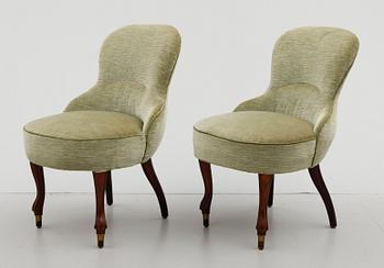 EMMAFÅTÖLJER, 1 par, rokokostil, 1900-talets första hälft.