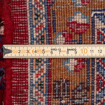 Matta, orientalisk, ca 295 x 185 cm.