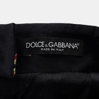 Dolce & Gabbana, kjol, storlek ca XS.