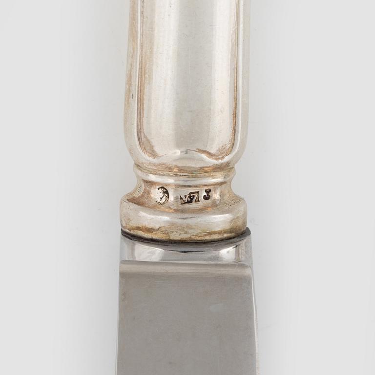 Bestickuppsättning, silver 36 st, "Svensk spets", GAB & C.G.Hallberg, Stockholm, R7-V7.