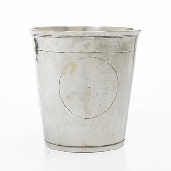 A Danish 18th century silver beaker, mark of Jen Kieldsen Sommerfeldt, Aalborg (active 1726-1772).