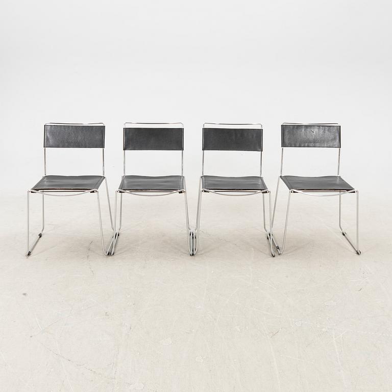 A pais of leather and chrome metal chairs from the second half of the 20th century.