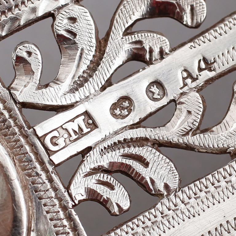 FISKSPADE, silver, Gustaf Möllenborg, Stockholm 1831. Vikt ca 143 gram.