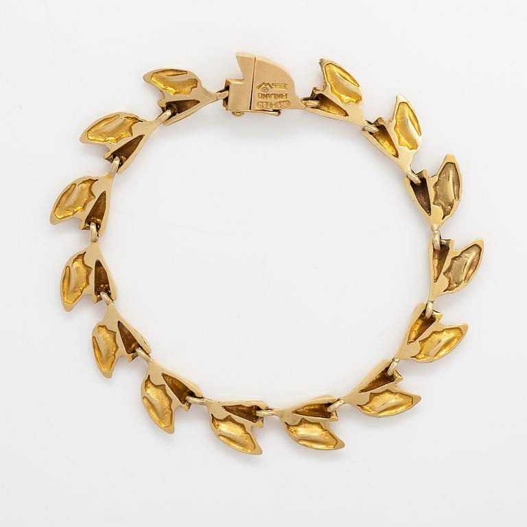 Björn Weckström, Armband "Rullande vågor", 18K guld. Lapponia, gjord före 1974.