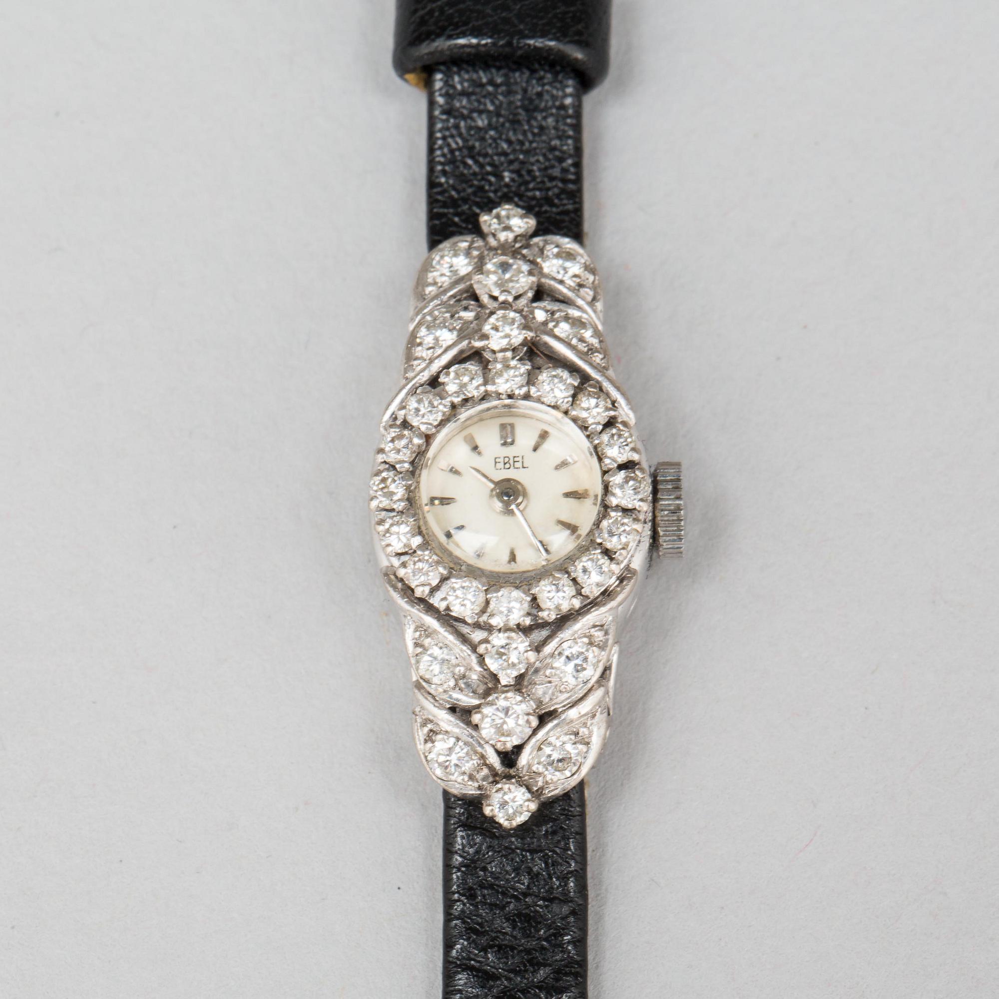 DAMARMBANDSUR, Ebel. Besatt med åttkantslipade diamanter, tot ca 0.60 ct.