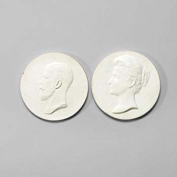 962. Two bisquit plaques, Imperial Porcelain manufactory, StPetersburg, Nicolaus II period, August Karlovich,Timus, 1865-1943.