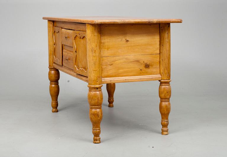 BORD, allmoge, furu, 1800-talets slut.