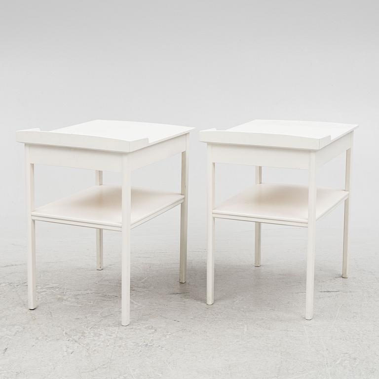 Carl Malmsten, a pair of 'Birgitta' bedside tables, Åfors Möbelfabrik, second half of the 20th Century.