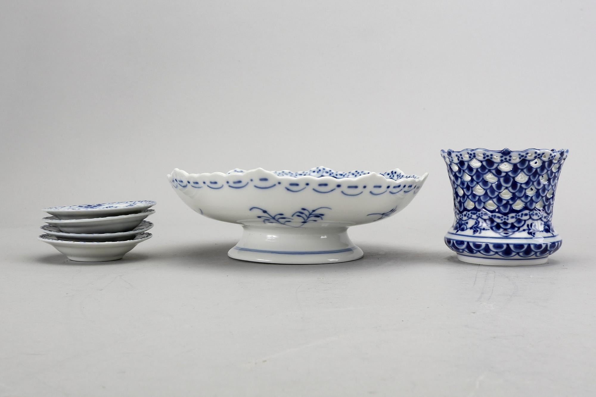 Tableware Blue fluted halvblonde Royal Copenhagen Denmark second half of the 20th century porcelain.