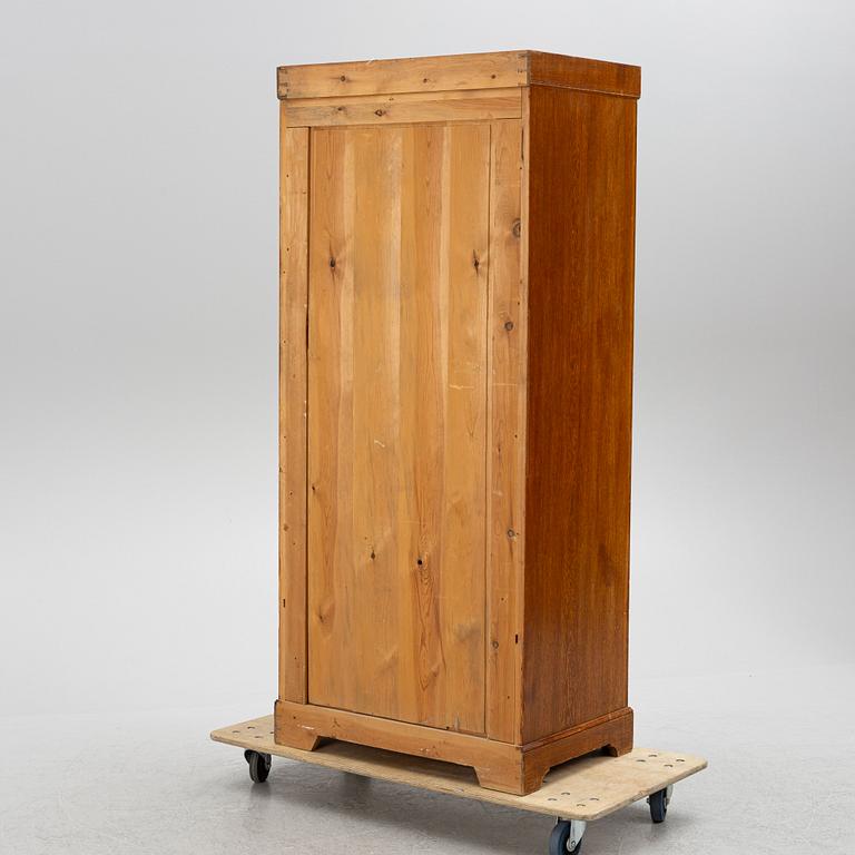 Wardrobe, Srt noveau, early 20th century.