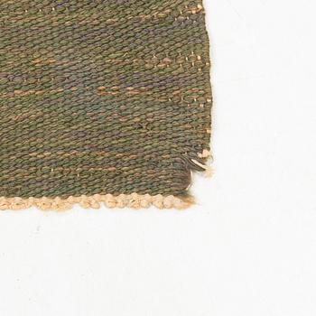 Brita Grahn, matta, rölakan, ca 234 x 177 cm, signerad BG.