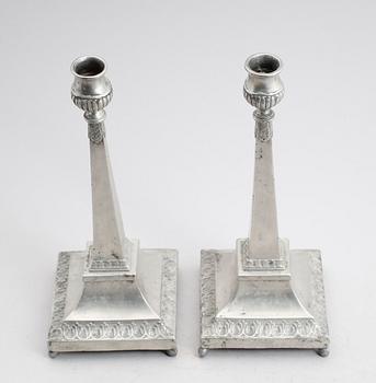 LJUSSTAKAR, 1 par, tenn, Martin Artedius, Norrköping 1800.