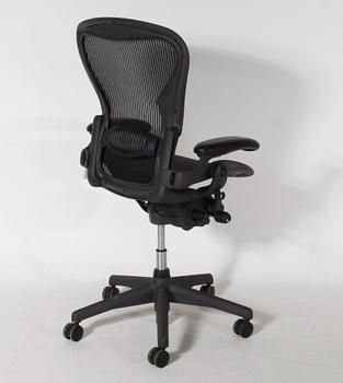 KONTORSSTOL, ”Aeron Chair”, Herman Miller.