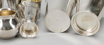 SAMLING SILVERBÄGARE, 9 st, bla K. Anderson, Stockholm 1917 och Liljedahl, 1967. Tot ca 447 gram.