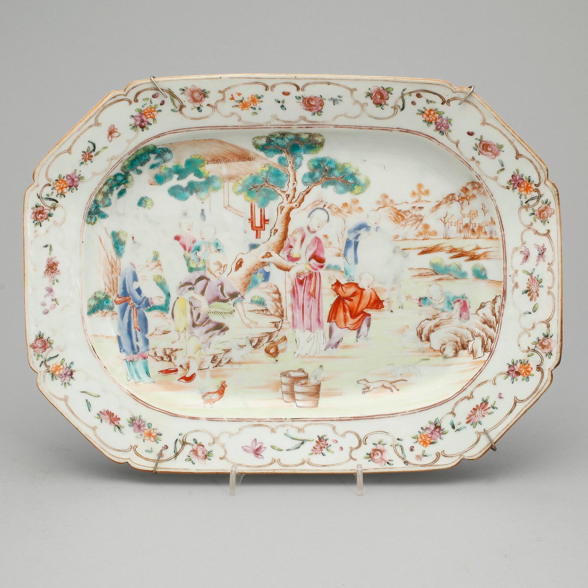 STEKFAT, porslin, Kina, Qianlong, 1700-tal.