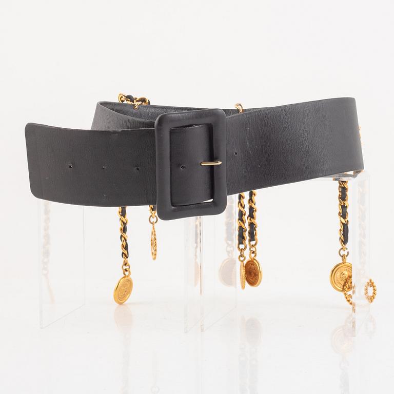 Chanel, belt, size 85, 1993.
