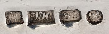 BRICKA, silver, S:t Petersburg, Johann Henricson 1802-1830, vikt 2520 g.