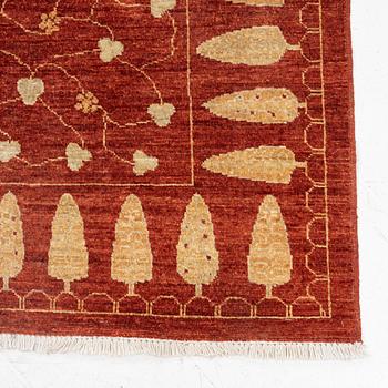 Matta, orientalisk, ca 233 x 173 cm.