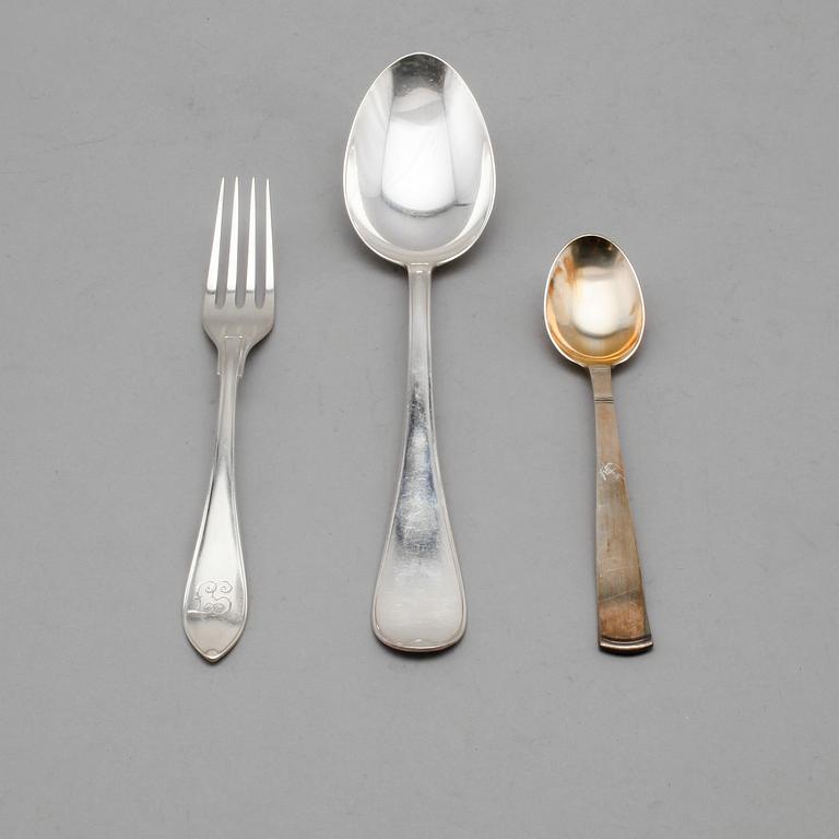 BESTICK, 28 delar, silver, svenska stämplar, 1900-tal. Vikt ca 731 gram.