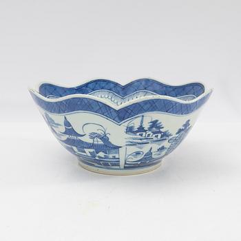 Skål, porslin, Kina 1800-tal.