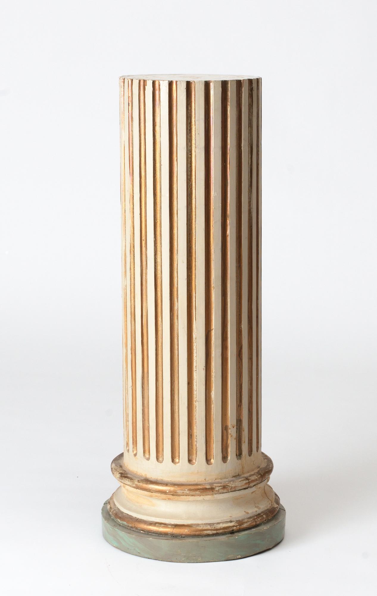 KOLONN, gustaviansk stil.